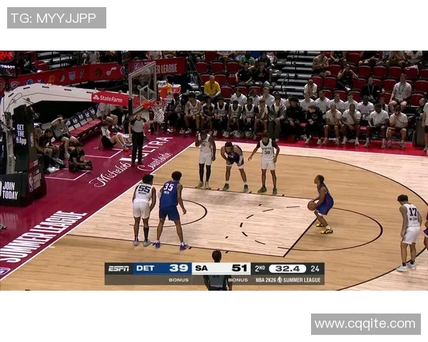 2019年马刺与活塞精彩对决全场录像回顾与精彩瞬间分析